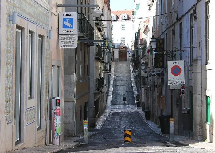 Window To Iii Lejlighed Lisboa