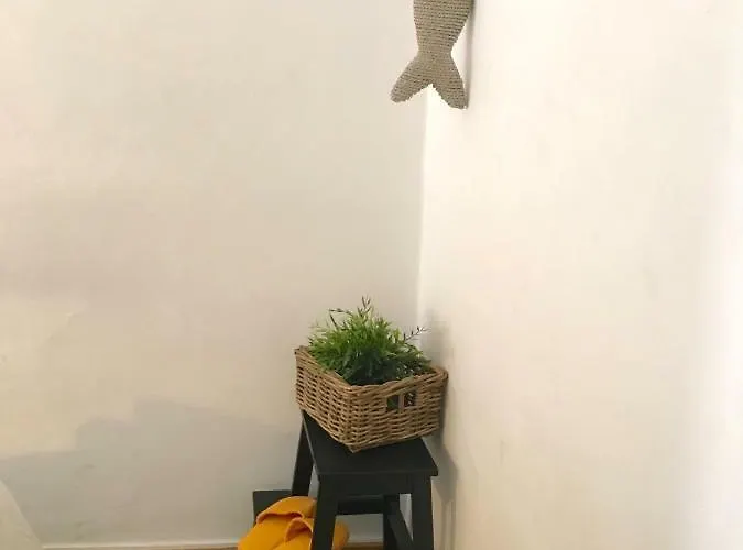 Window To Iii شقة